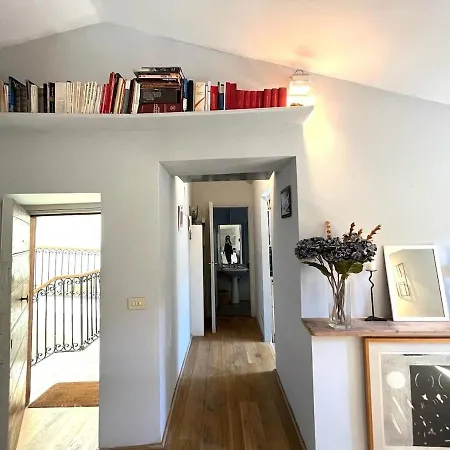 The Artist's Nest - Trastevere- Daire *