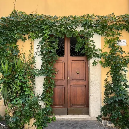 The Artist's Nest - Trastevere- Апартаменты *