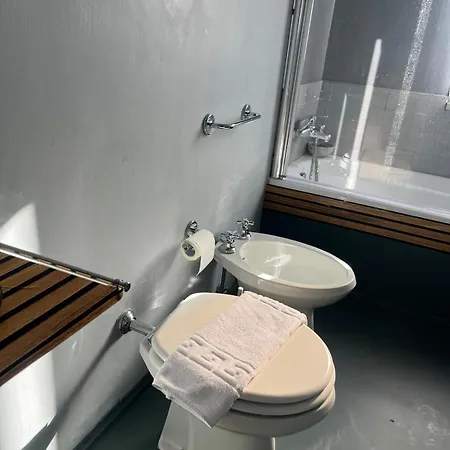 Апартаменты The Artist's Nest - Trastevere- Рим