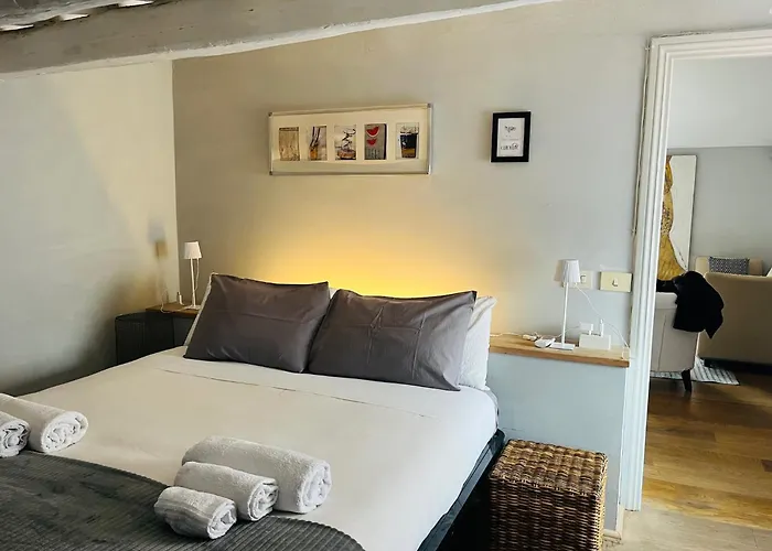 The Artist's Nest - Trastevere- Roma